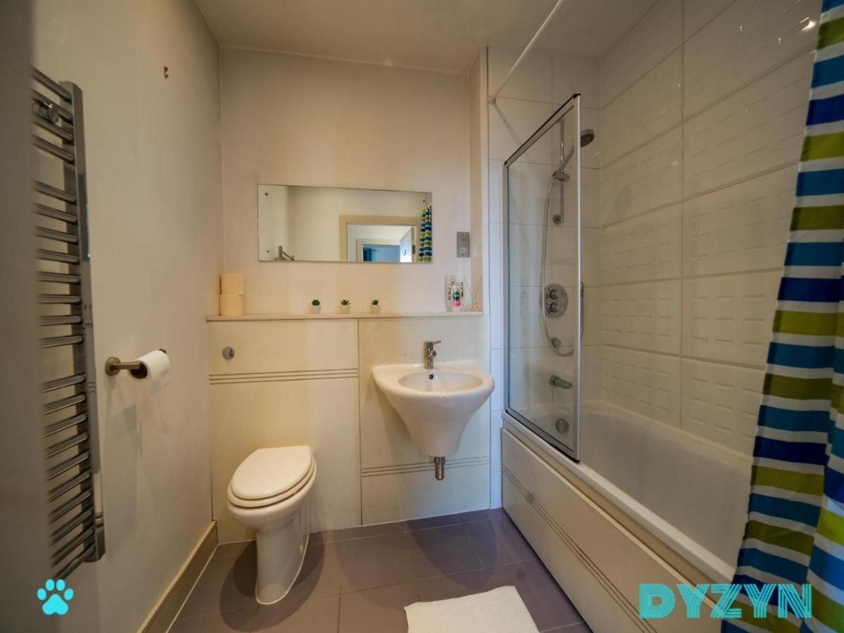 Cozy 2Br Retreat Prime Cardiff Location Leilighet Eksteriør bilde